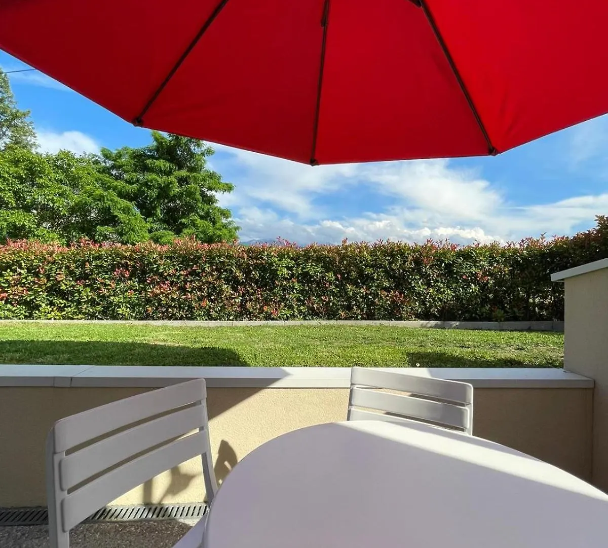 Neuf, Independant Avec Terrasse Et Vue Montagnes ! Apartment Cruet